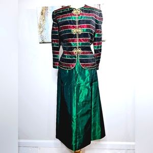 TALBOTS  Women 2PCS Unique  Horizontal Green Black Red Gold Skirt Suit Size 14